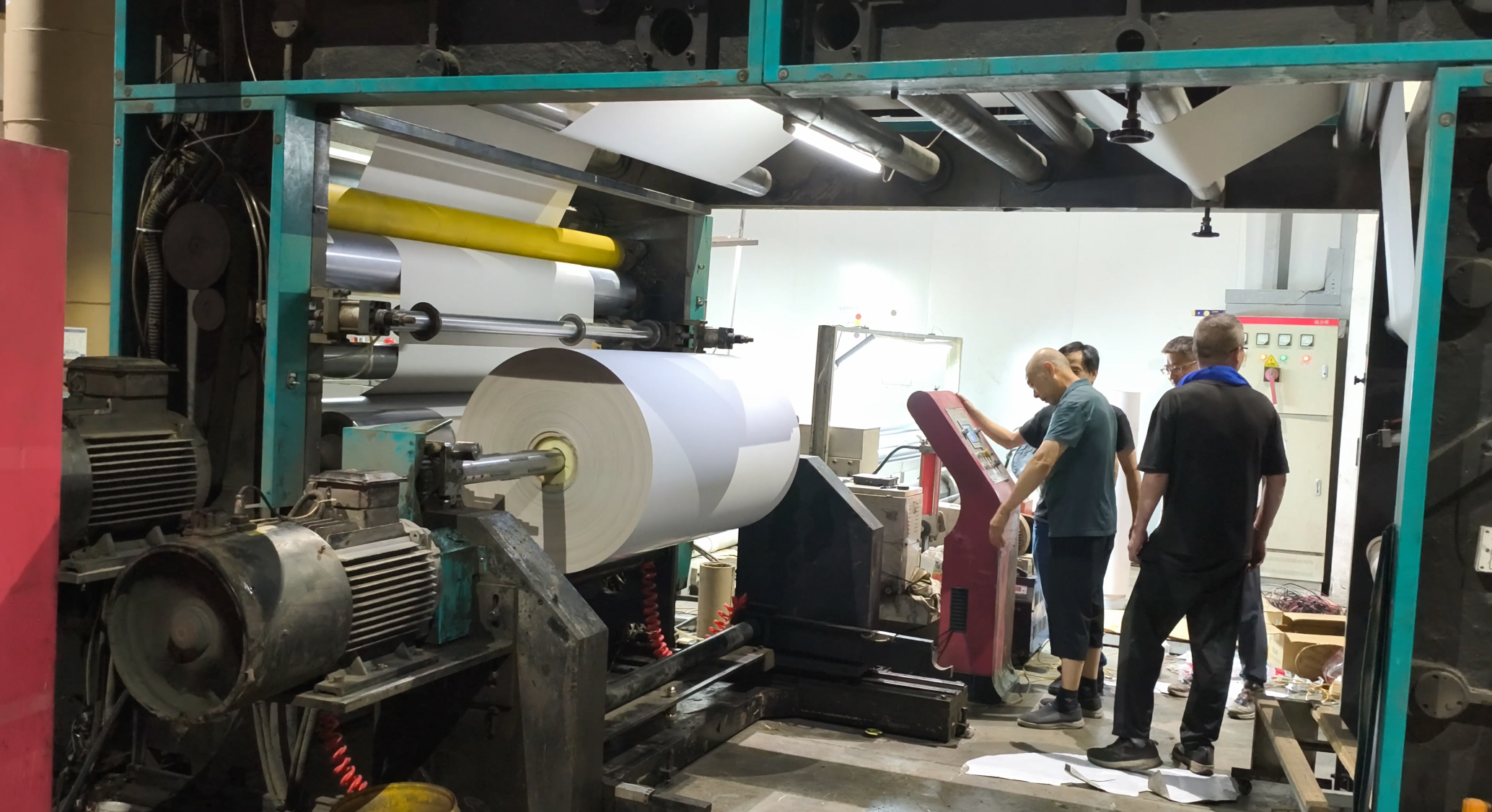 十二年“硬核”表现:稳得住,扛得住!开云手机在线登陆入口变频器助力印刷厂稳产增效! 十二年“硬核”表现:稳得住,扛得住!开云手机在线登陆入口变频器助力印刷厂稳产增效!